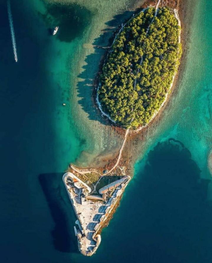 Holiday Beach House Lägenhet Grebaštica Exteriör bild